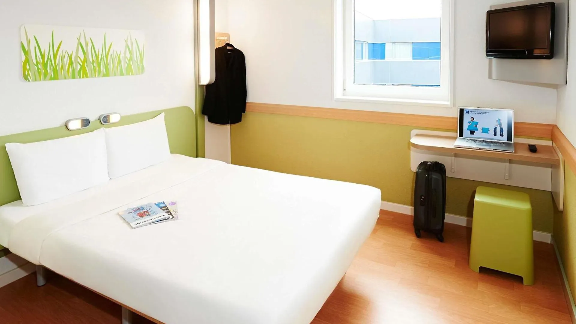 Ibis Budget Birmingham Airport Terminal Building - Nec Bickenhill 2*,