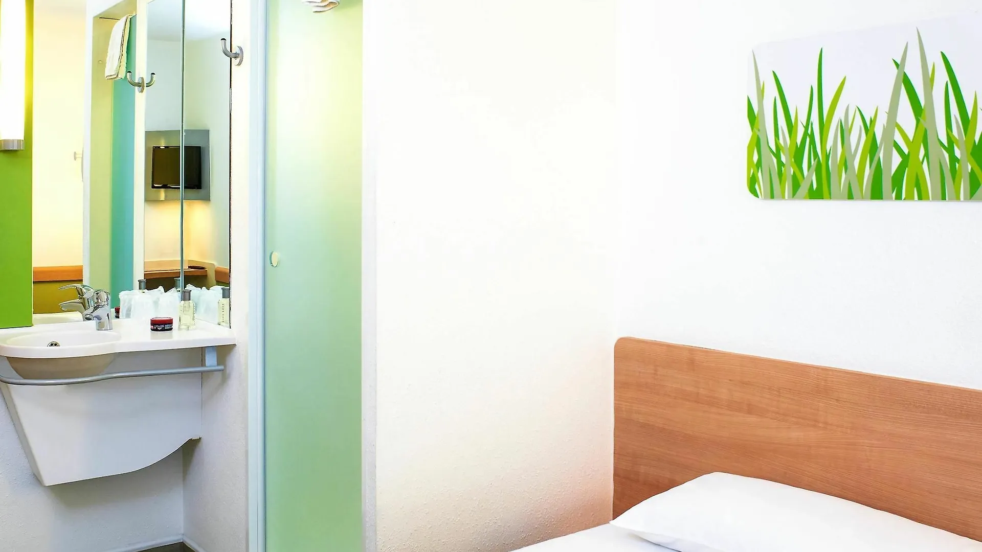 Ibis Budget Birmingham Airport Terminal Building - Nec Bickenhill 2*,